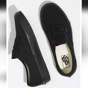 Vans Classic Black Lace-Up Shoes